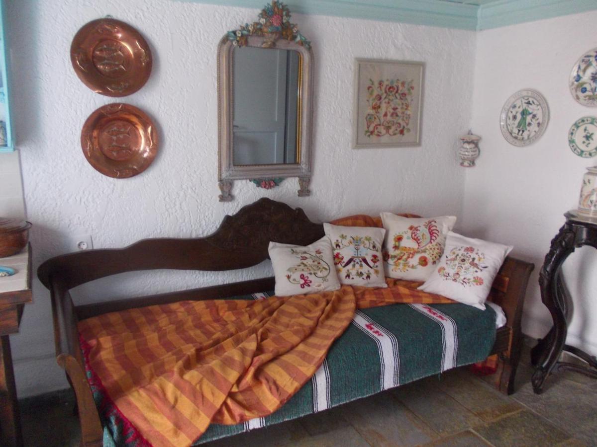 Nyfes Traditional Boutique Frosyni Skyros Extérieur photo