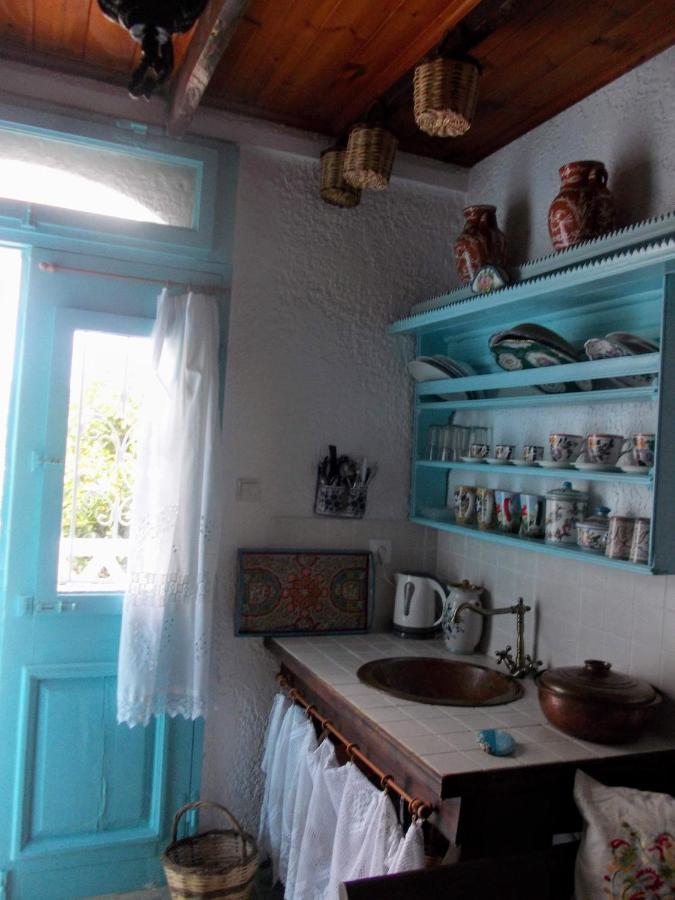 Nyfes Traditional Boutique Frosyni Skyros Extérieur photo