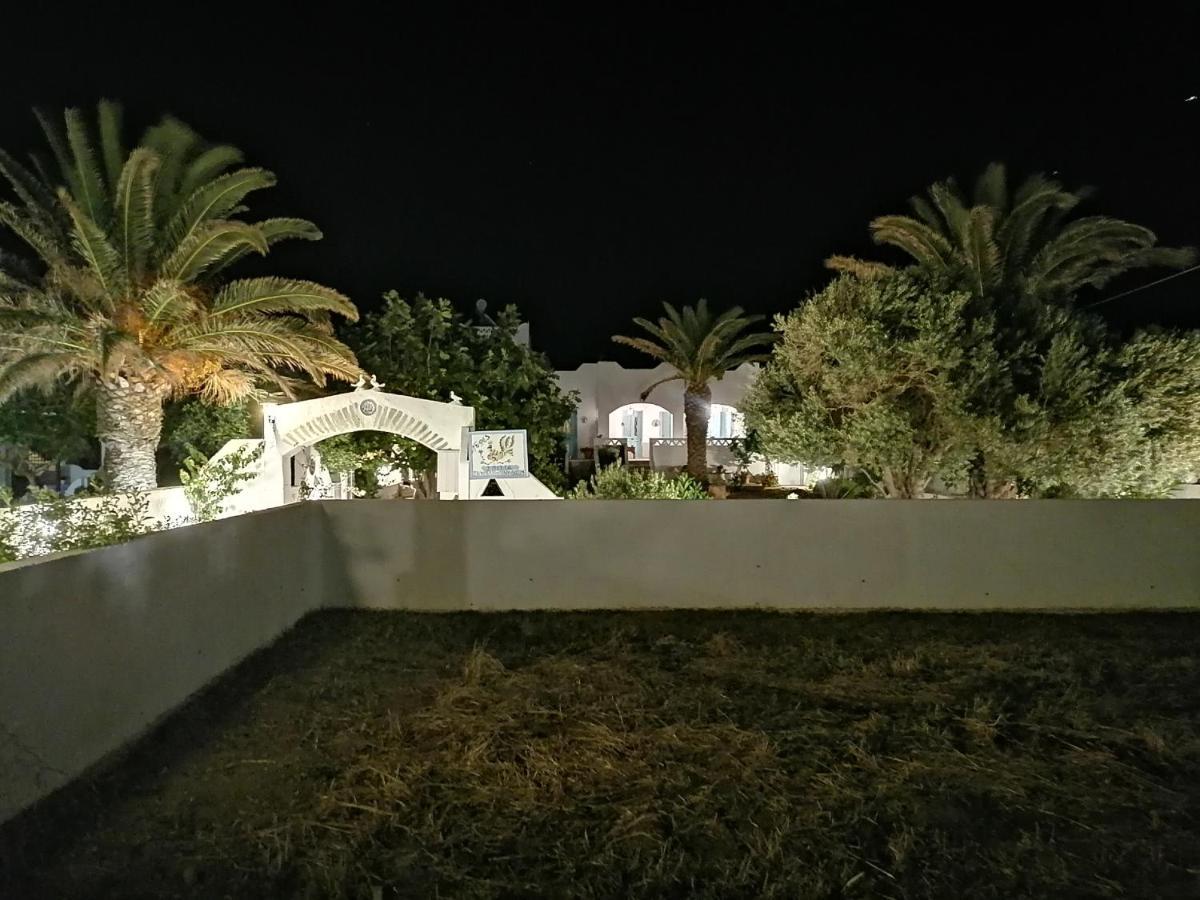 Nyfes Traditional Boutique Frosyni Skyros Extérieur photo