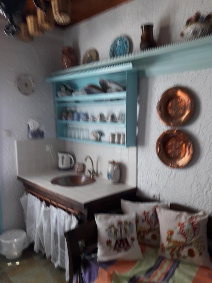 Nyfes Traditional Boutique Frosyni Skyros Extérieur photo